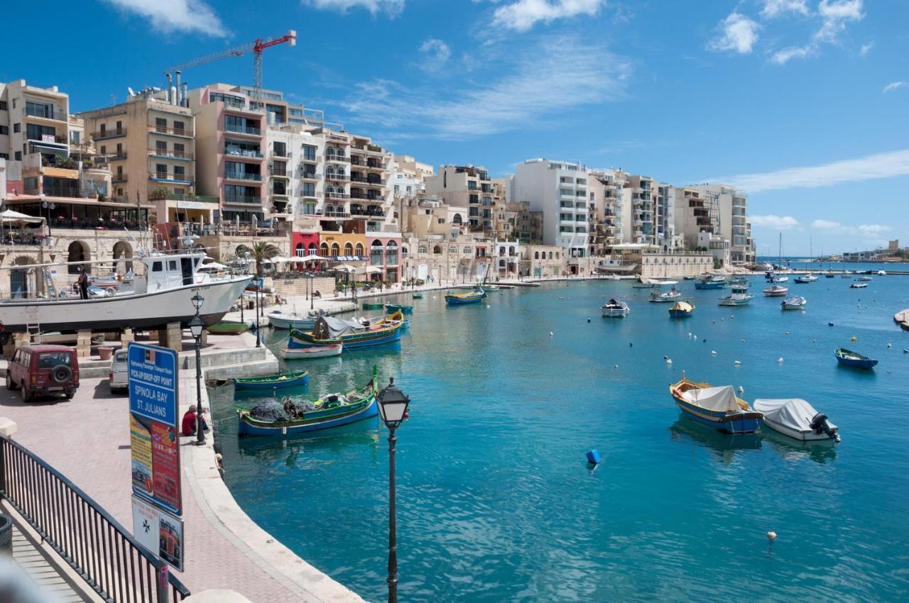 Apartamento Splendid Seaside Retreat On Spinola Bay San Julián Exterior foto
